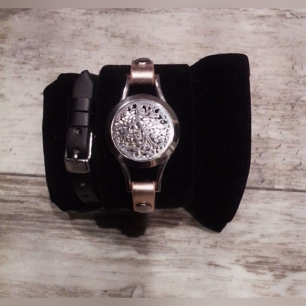 Rose Gold Aromatherapy Bracelet with Extra Black Band - NWOT
